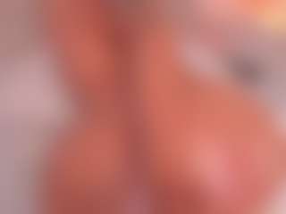Live cam show with Valery Santorini - Cum on CamwithHer