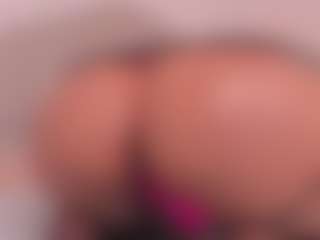 Valery Santorini's Live Sex Cam Show