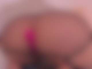 Live cam show with Valery Santorini - Shorthair on CSO-WL