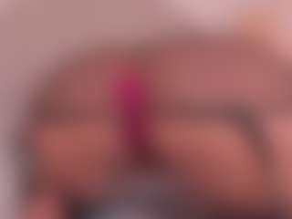 Valery Santorini's Live Sex Cam Show