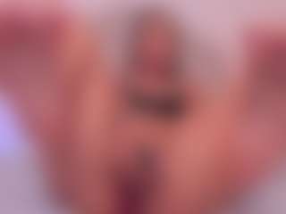 Valery Santorini's Live Sex Cam Show