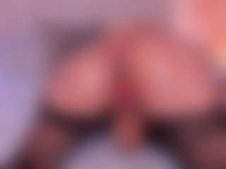 Valery Santorini's Live Sex Cam Show