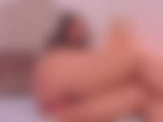 Valery Santorini's Live Sex Cam Show