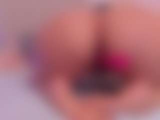 Valery Santorini's Live Sex Cam Show