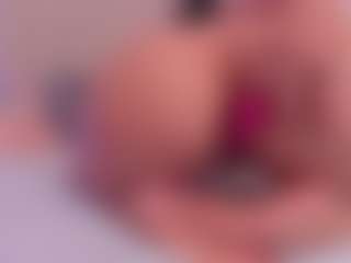 Valery Santorini's Live Sex Cam Show