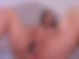 Live cam show with Valery Santorini - Big Tits on sexylive.show