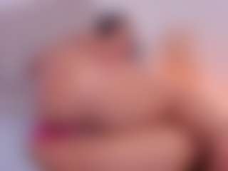 Live cam show with Valery Santorini - Latina on sexylive.show | colombia