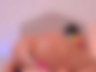 Live cam show with Valery Santorini - Shaved on https://playwithruby.com