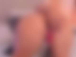 Valery Santorini's Live Sex Cam Show