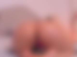 Live cam show with Valery Santorini - Bedroom Lovense on Mixed Magazine Live