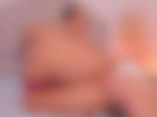 Live cam show with Valery Santorini - Living Room on Camsoda