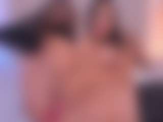 Live cam show with Valery Santorini - Ass Clapping on Camsoda