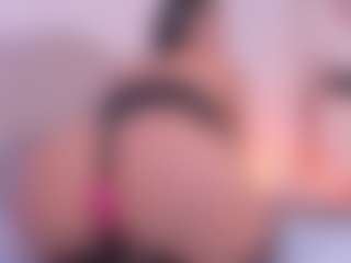 Live cam show with Valery Santorini - Solo on Camsoda