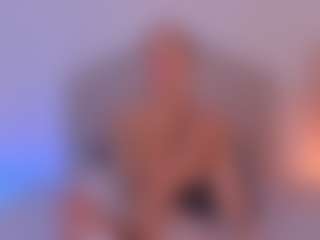 Valery Santorini's Live Sex Cam Show