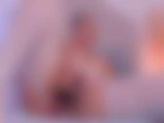 Live cam show with Valery Santorini - Squirt Latina on madthumbs | colombia