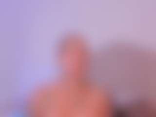 Valery Santorini's Live Sex Cam Show