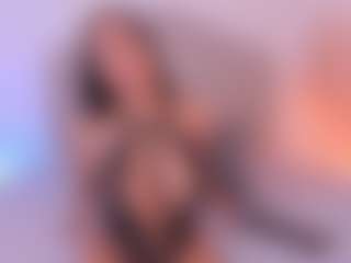 Live cam show with Valery Santorini - Fingering Latina on Camsoda | colombia