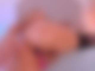 Valery Santorini's Live Sex Cam Show