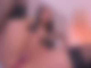 Valery Santorini's Live Sex Cam Show