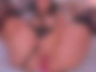 Valery Santorini's Live Sex Cam Show