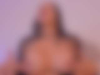 Valery Santorini's Live Sex Cam Show