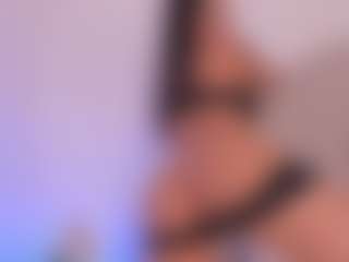 Valery Santorini's Live Sex Cam Show
