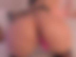 Valery Santorini's Live Sex Cam Show