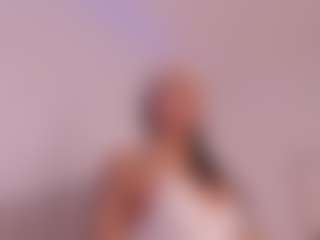 Valery Santorini's Live Sex Cam Show