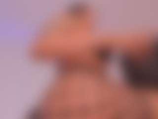 Live cam show with Valery Santorini - Ass Clapping on Camsoda