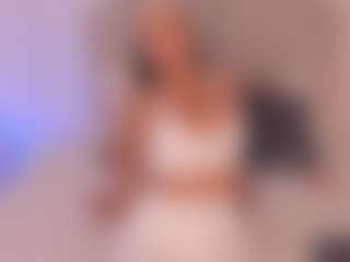 Valery Santorini's Live Sex Cam Show