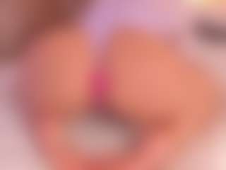 Valery Santorini's Live Sex Cam Show