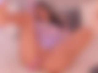 Эротическая трансляция с Valery Santorini — Flashing на Camsoda