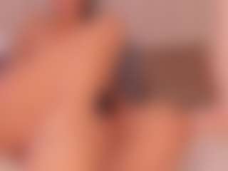 Live cam show with Valery Santorini - Natural on Strip Flash - Live Sex Shows