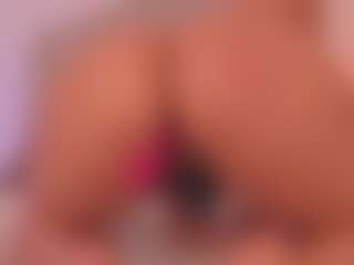 Valery Santorini's Live Sex Cam Show