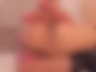 Valery Santorini's Live Sex Cam Show
