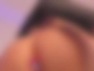 Valery Santorini's Live Sex Cam Show