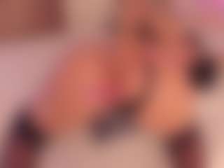Valery Santorini's Live Sex Cam Show