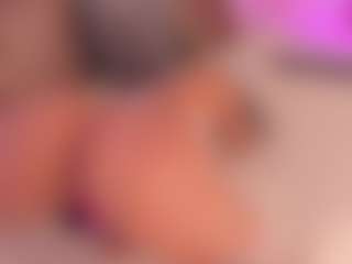 Valery Santorini's Live Sex Cam Show