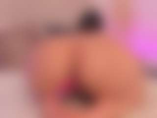 Valery Santorini's Live Sex Cam Show