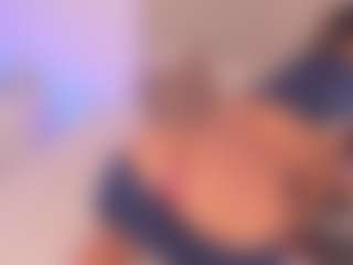 Show live cam dengan Valery Santorini - Latina di Camsoda | colombia