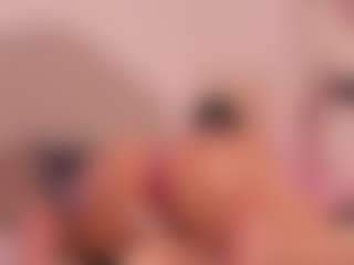 Valery Santorini's Live Sex Cam Show
