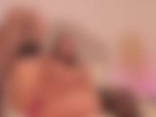 Valery Santorini's Live Sex Cam Show