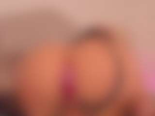 Live cam show with Valery Santorini - Striptease on alttransgirls
