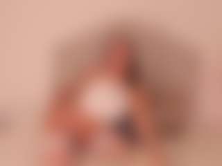 Valery Santorini's Live Sex Cam Show