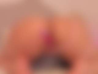 Valery Santorini's Live Sex Cam Show