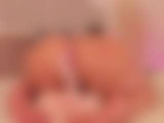 Live cam show with Valery Santorini - Blowjob on testsause.com