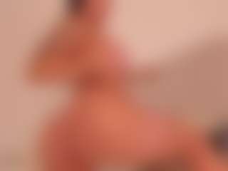 Live cam show with Valery Santorini - Big Tits Mature on testsause.com