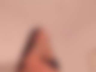 Valery Santorini's Live Sex Cam Show