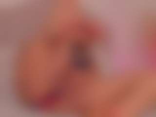 Live cam show with Valery Santorini - Strip Mature on Fling VIP Chat