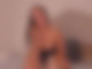 Valery Santorini's Live Sex Cam Show